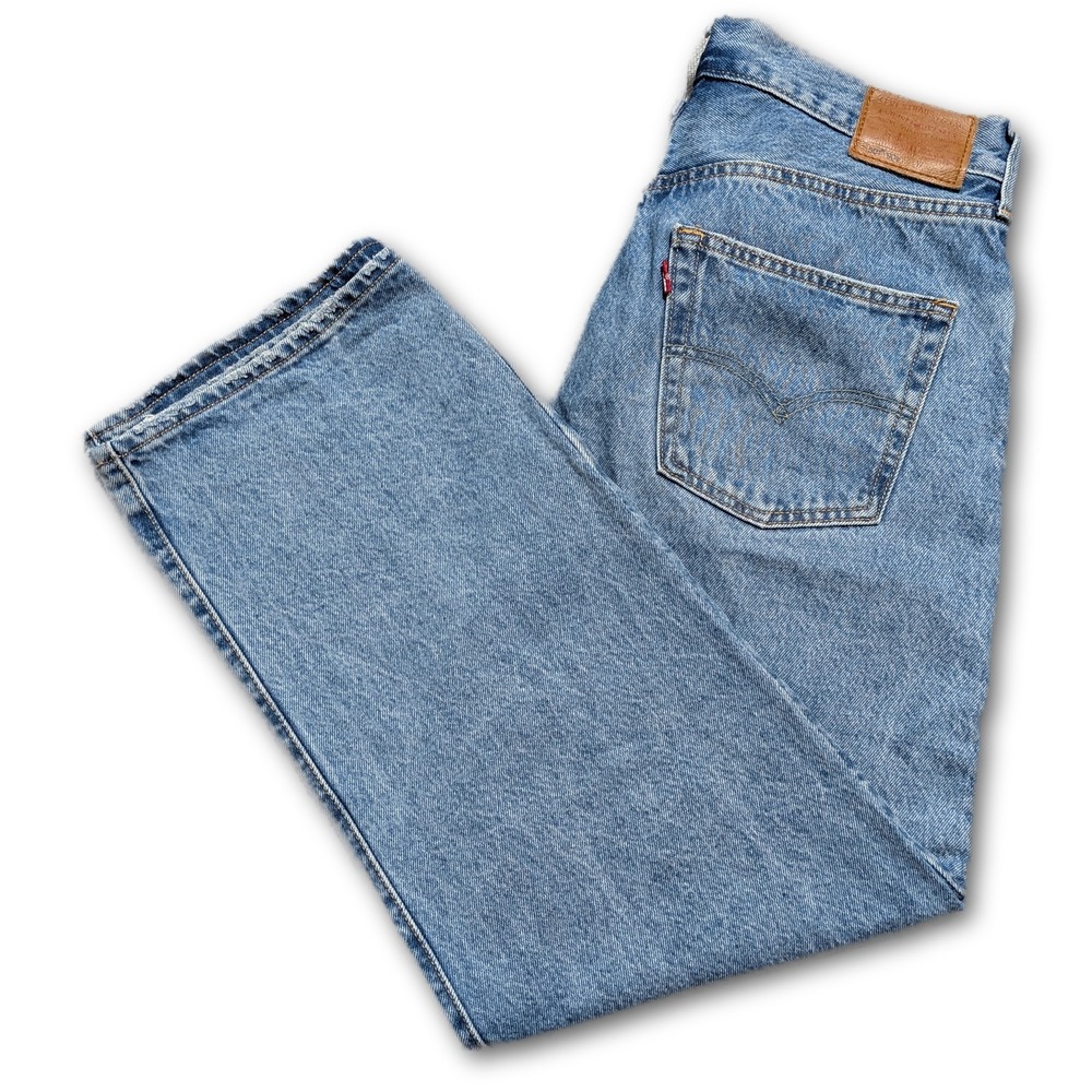 Levis Premium Jeans Womens 501 '90s Blue Button Fly Denim Mom Vintage Style